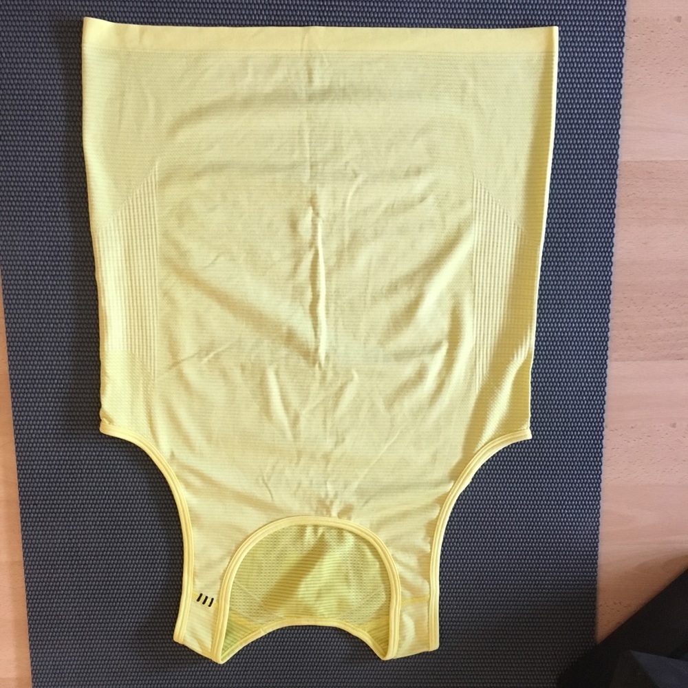 Men’s Lululemon Metal Tank - Size S - Yellow